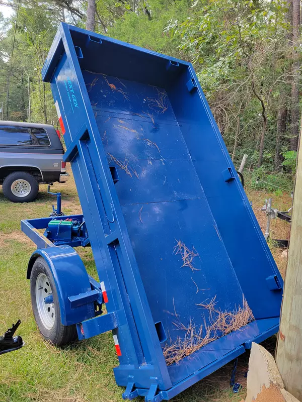 4' x 8' Small Dump Trailer - Image 1